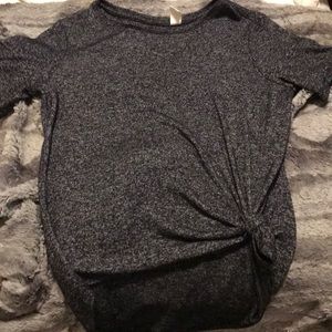 Charcoal grey basic tee